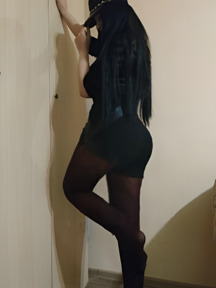 Алиса привлекальеная девушка из Красногорска цена от 5000 руб