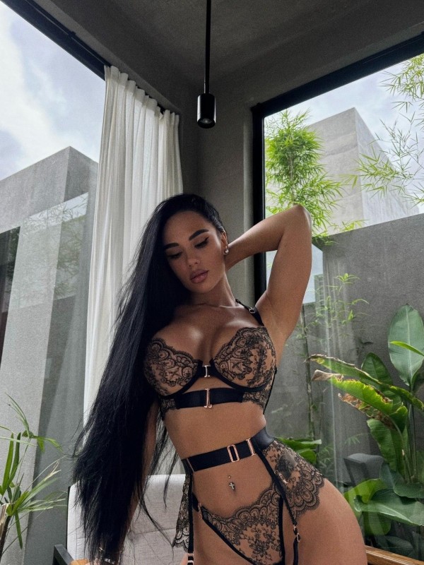 Снежана привлекательная девушка из Красногорска цена от 6000 руб